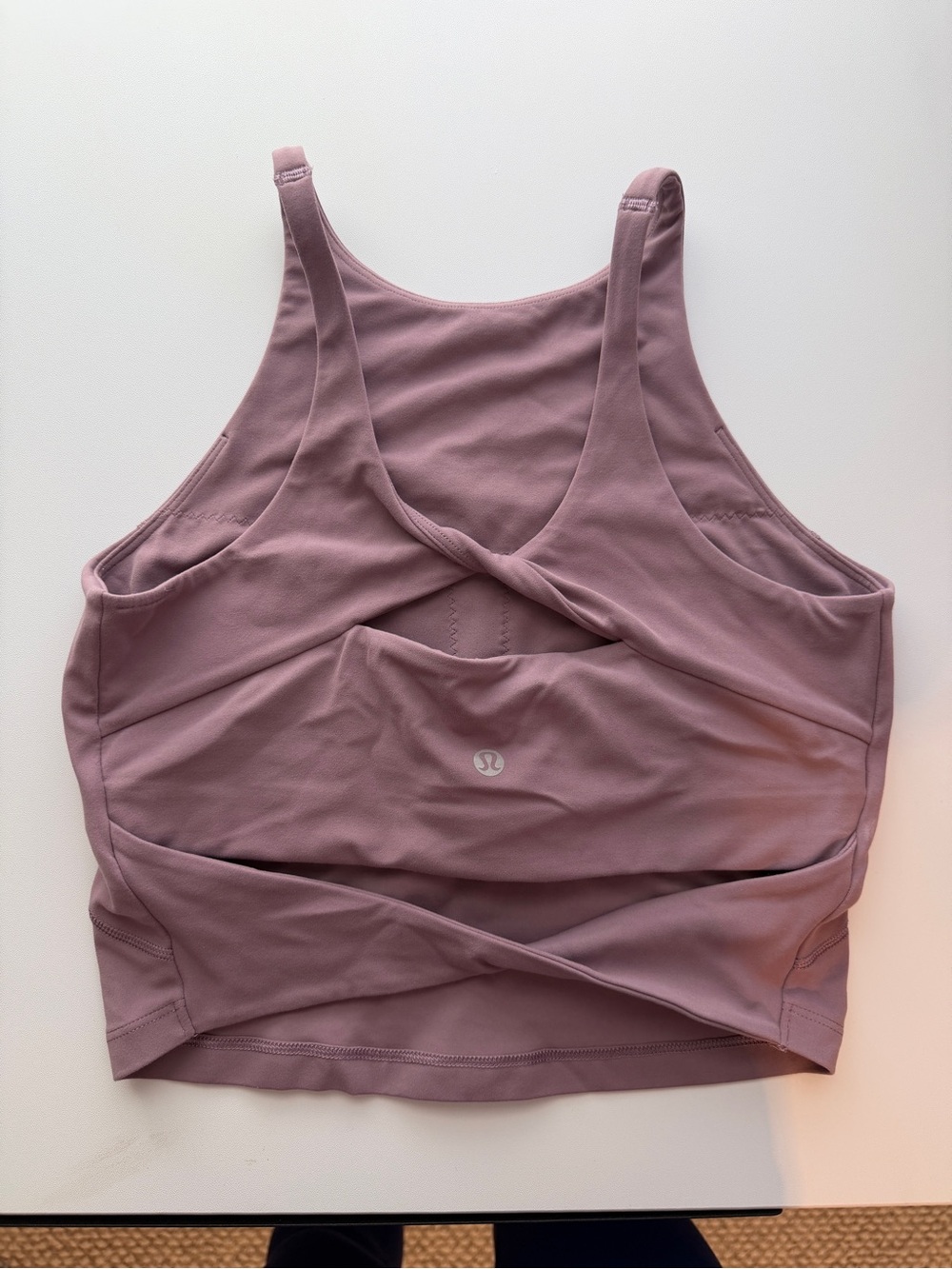 lululemon athletica Mauve Cross-Back Sports Bra Tank size 6